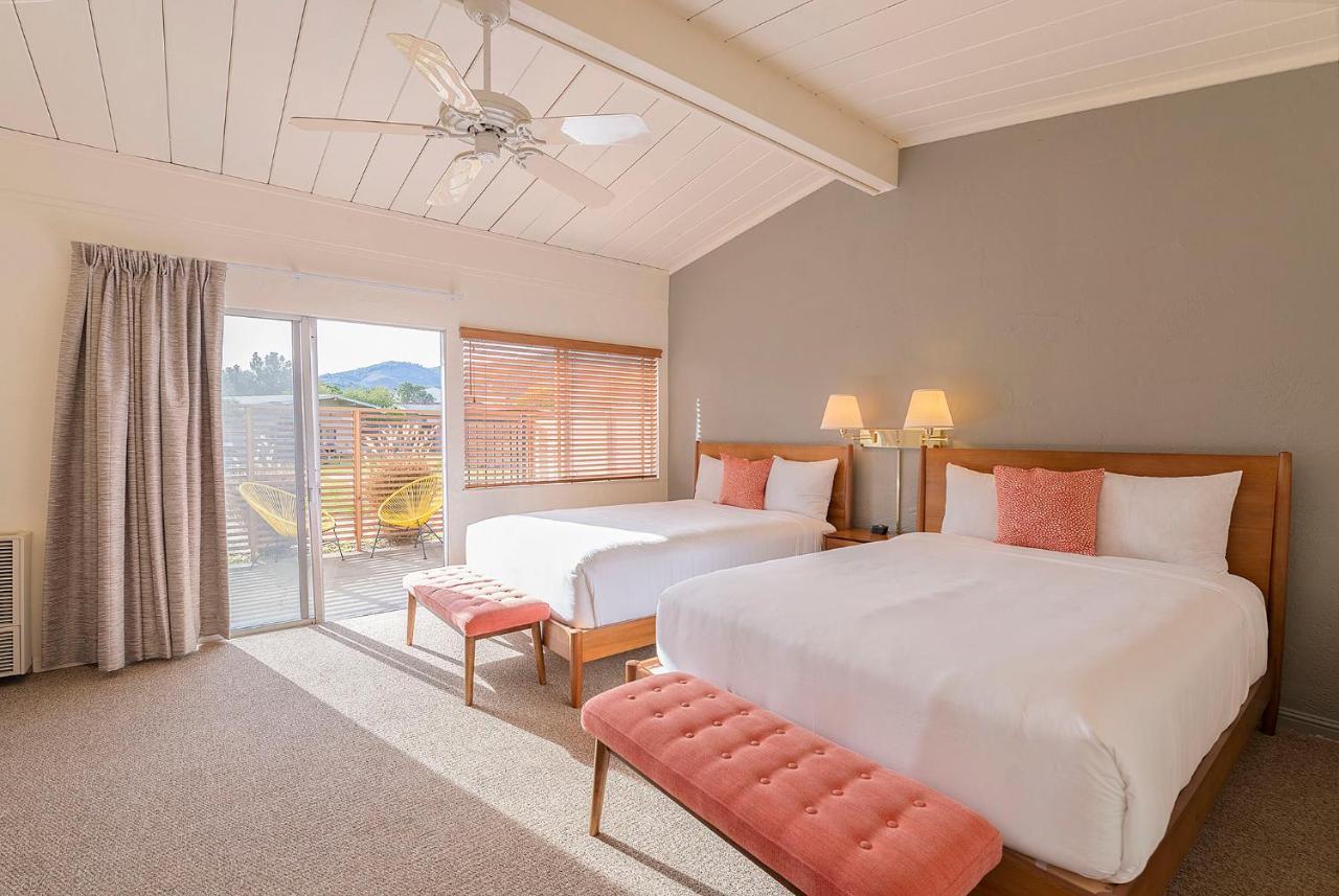 Contenta Inn Carmel Valley Exterior photo
