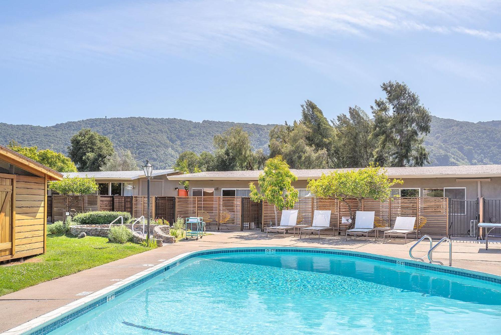 Contenta Inn Carmel Valley Exterior photo